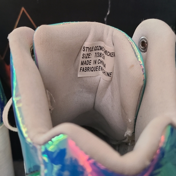 YRU Qozmo Sneaker Platforms - Picture 3 of 4